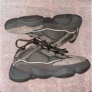 Yeezy Clay Brown 500